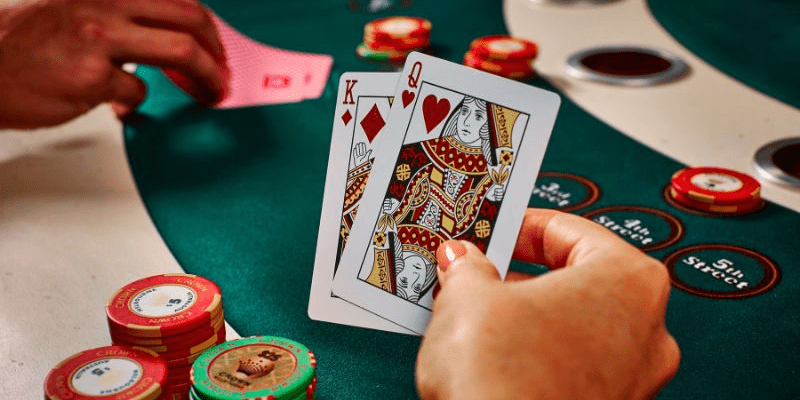 Hướng dẫn chi tiết luật chơi Baccarat và thông tin liên quan Hướng dẫn chi tiết về cách chơi bài Baccarat